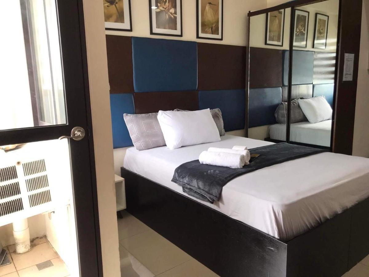 Mabolo Garden Flat A6 With Free Rooftop Pool Cebu Buitenkant foto