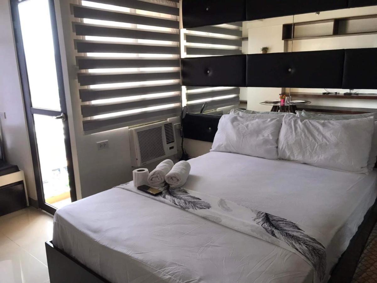 Mabolo Garden Flat A6 With Free Rooftop Pool Cebu Buitenkant foto