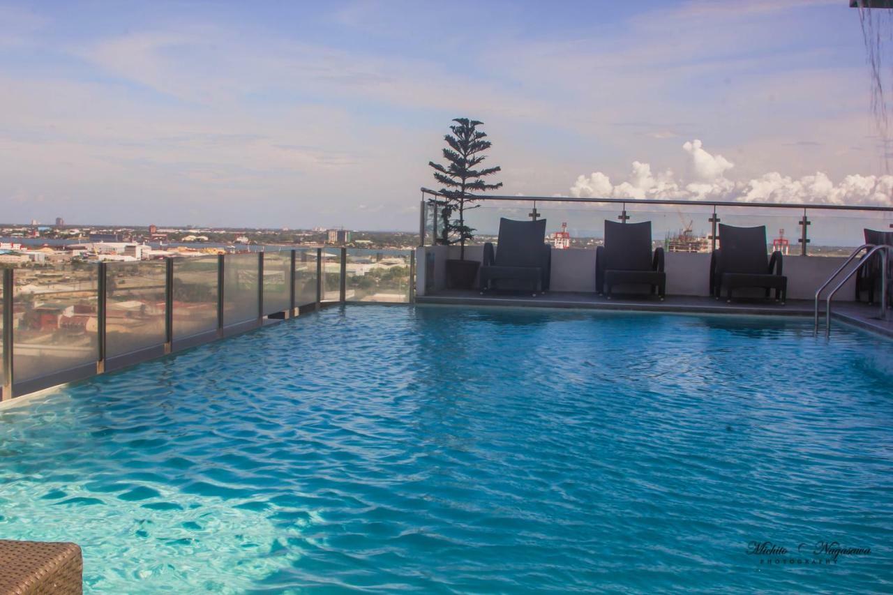 Mabolo Garden Flat A6 With Free Rooftop Pool Cebu Buitenkant foto